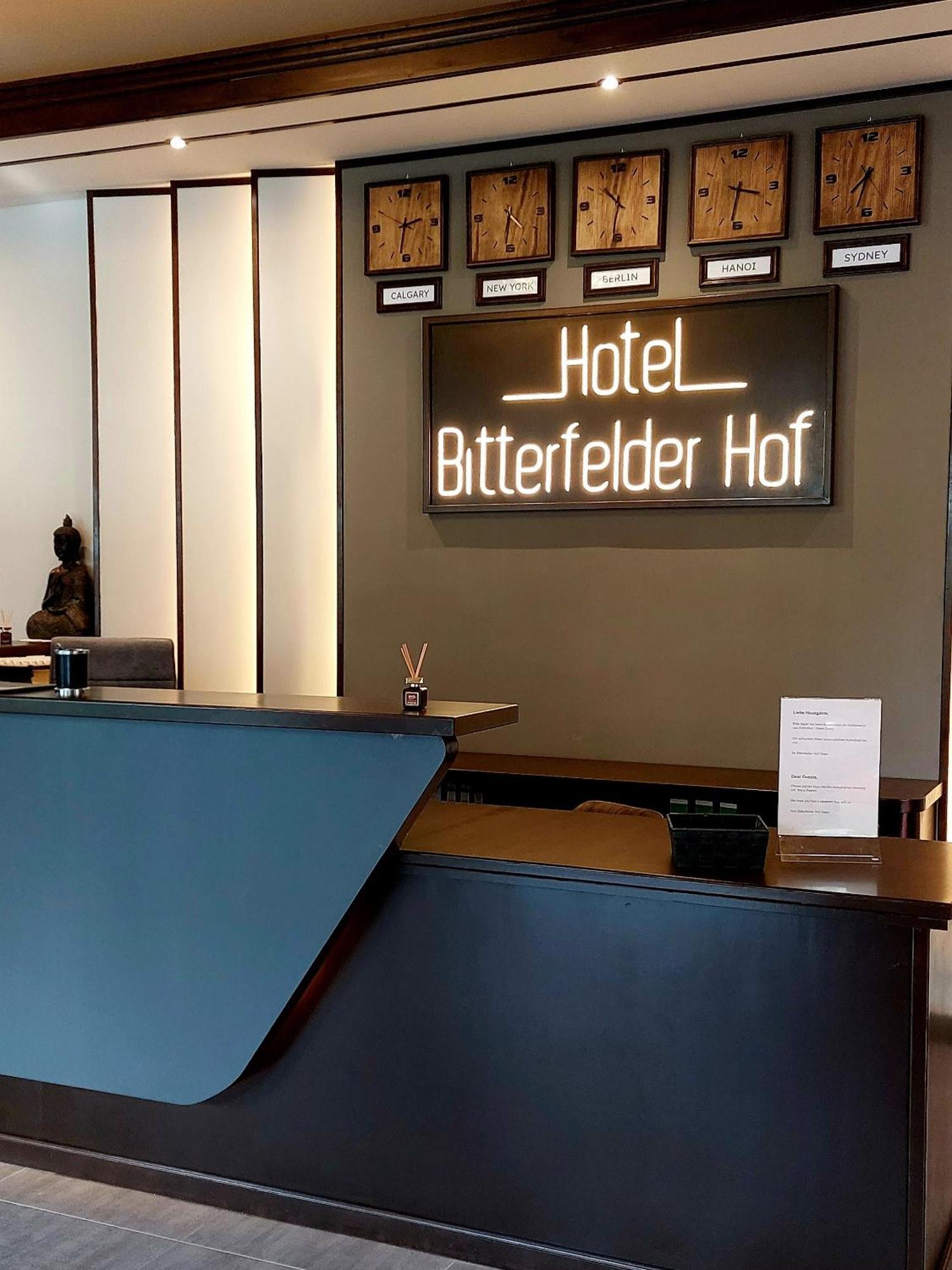 Hotel Bitterfelder Hof Exterior photo