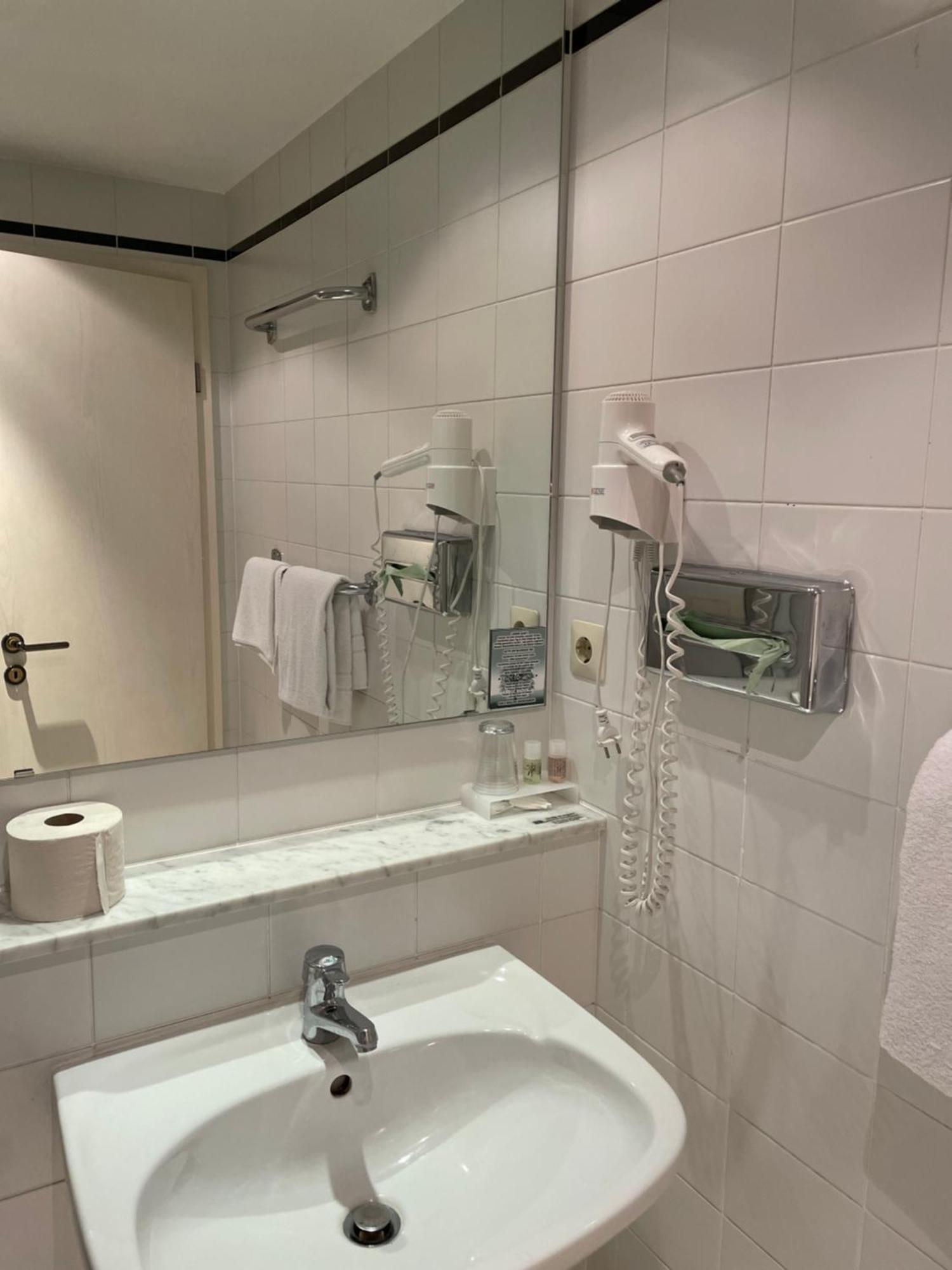 Hotel Bitterfelder Hof Room photo